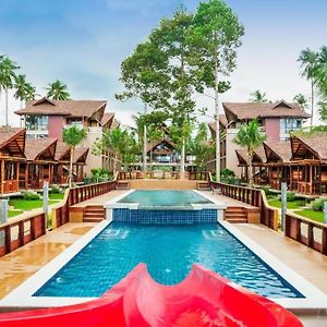 Khanom Cabana Beach Resort Ban Na Dan  Exterior photo