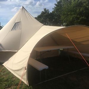 Willa Sejour Nature En Tipi Avec Wakeboard Et Toutes Commodites, Ideal Pour 6 Personnes - Fr-1-591-540 Pouligny-Notre-Dame Exterior photo