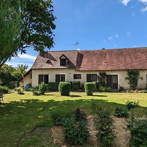 Willa Maison Independante Avec Grand Jardin Et Equipements Bebe, Proche Centre-Bourg Et Piscine De Neuvy - Fr-1-591-605 Exterior photo