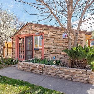 Apartament Enchanted Garden - Whimsical Downtown Spot W- Small Kitchen! Fruita Exterior photo