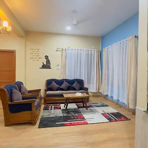 Apartament Chitwan Comforts Bharatpur  Exterior photo