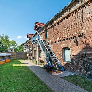 Hotel Ferienhaus 'Zum Taenzelnden Pony' Ludwigsfelde Exterior photo