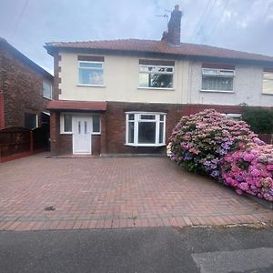 Willa Lovely 3 Bed House In Crosby Crosby  Exterior photo