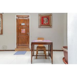 Hotel Reddoorz Syariah At House Of Melati Kepanjen Malang Exterior photo