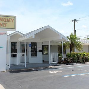 Economy Inn West Palm Beach Exterior photo