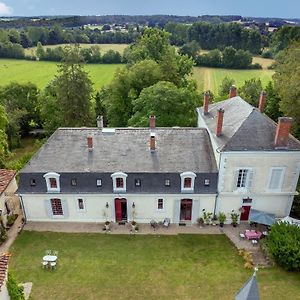 Bed and Breakfast Chateau De Gouyas Montagrier Exterior photo