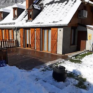 Apartament Petit Gite De Montagne Avec Jardin Et Terrasse Cazaux-Layrisse Exterior photo