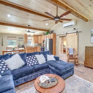 Willa Clayton Cabin With Wraparound Deck Steps To Lake! Exterior photo