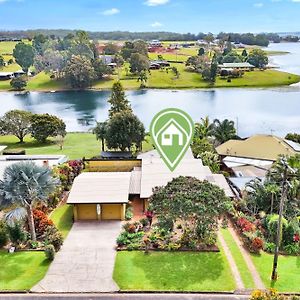 Willa Lakeside Tinaroo Only 2.5Km From Yungaburra Town Exterior photo