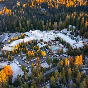 Hotel Tenaya At Yosemite Fish Camp Exterior photo