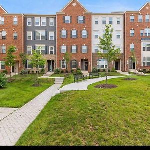 3 Bedroom Luxury Condo Near Nasa Lanham Exterior photo