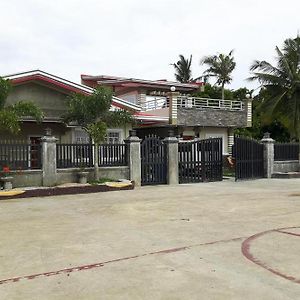 Hotel Fnt Transient House Near Hundred Islands Alaminos Exterior photo