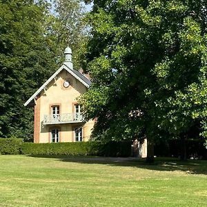 Willa La Maison Du Cavalier, Chateau De Lavenue Pierrefitte-en-Auge Exterior photo