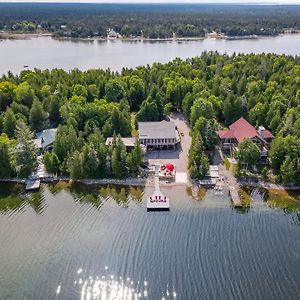 Waterfront W Sauna, Hot Tub & Boat Slip Miller Lake Exterior photo