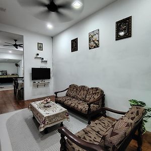 Bakti Impian Homestay 769 Temerloh Exterior photo