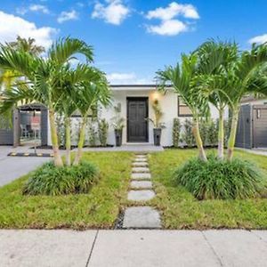 Willa Modern Luxe Hideaway Dania Beach Exterior photo