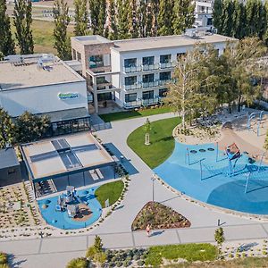 Hotel Thermalpark Dunajská Streda Exterior photo