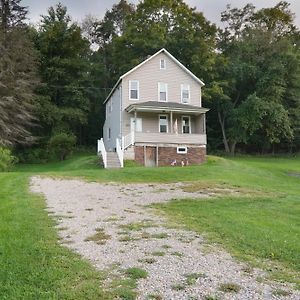 Willa Peace Of Pa - A Small-Town Wooded Retreat Northern Cambria Exterior photo