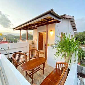 Sackstone Rooftop Villa Watukarung Exterior photo