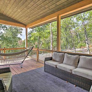 Willa The Glabin Garrison Gem With Deck And Fire Pit! Exterior photo