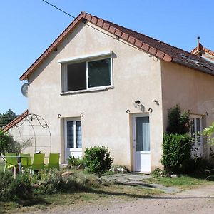 Willa Gite Familial Avec Terrasse A La Ferme, Proche Montlucon, Ideal Pour 4 Pers, Draps Et Serviettes Inclus - Fr-1-489-431 Sauvagny Exterior photo