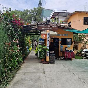 Hotel Hospedaje El Viajero Panajachel Exterior photo