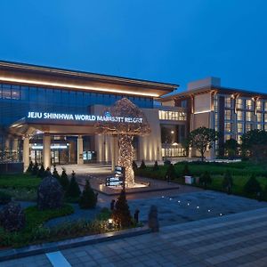 Marriott Jeju Shinhwa World Hotel Seogwipo Exterior photo