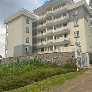 Apartament Teakwood Eldoret Exterior photo