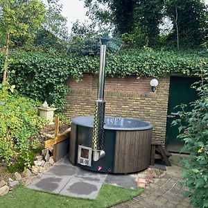 Willa Bosboerderij De Goudsberg Met Hottub In Tuin Lunteren Exterior photo