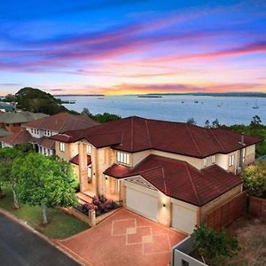 Willa Waterfront Entire Luxury House With Bay View And Pool Redland Bay Exterior photo