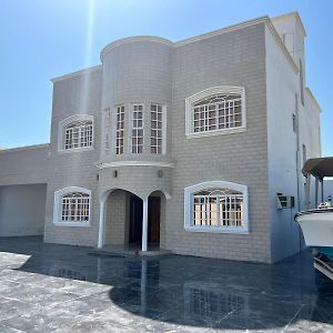 Willa دار الضيافة Dar Aldhiafa Hilf Exterior photo