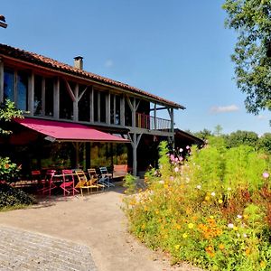 Bed and Breakfast Les Couleurs Du Cagire Couret Exterior photo