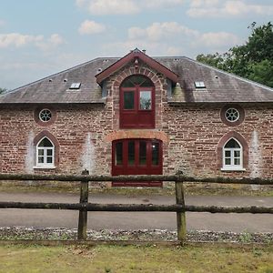 Clearbrook Lodge Carmarthen Exterior photo