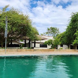 Hotel The Elephant Pass Yala Exterior photo