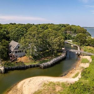 Lagoon Lodge: North Fork,Charming 3Br, Waterfront East Marion Exterior photo