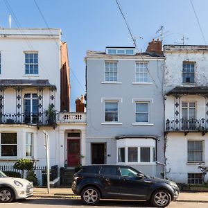 1 Bedroom Apartment - Dale Street Leamington Spa Exterior photo