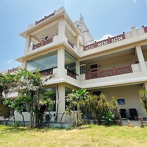 Eden Court Resort Dźajpur Exterior photo