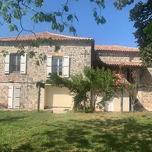 Willa Logement Dans Maison En Pierre A La Campagne Bazens Exterior photo