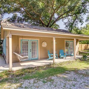 Willa Waveland Retreat With Yard Walkable Location Exterior photo