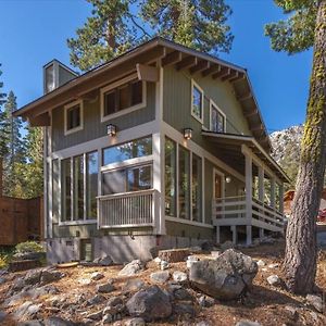 Willa Cozy Palisades Tahoe Ski Cabin 3Br 3Ba Free Shuttle To Lifts Book On Mobile For Promo Price Alpine Meadows Exterior photo