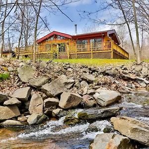 4 Bedroom Log Cabin With Stream And Great Location Lanesville Exterior photo