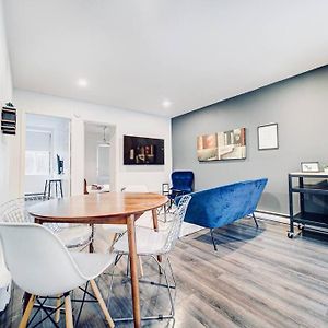 Charming 2 Bd Condo Griffintown Montreal Exterior photo