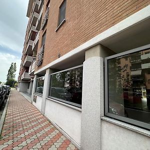 Appartamento Marylin Desio Exterior photo