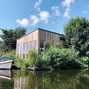 Apartament Houten Veenhuisje Aan Het Water Met Uitzicht Wilnis Exterior photo