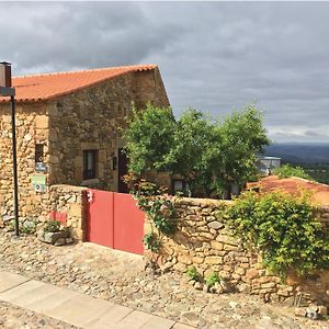 Hotel Casa Da Amendoeira Castelo Rodrigo Exterior photo