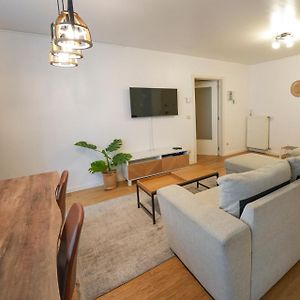 Apartament Cocon Tout Chaud - Pour Couple Avec Ou Sans Bebe Bruksela Exterior photo