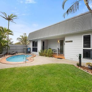 Willa Allamanda Sands Peregian Beach Exterior photo