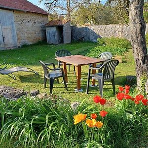 2 Chambres Privees Au Calme A La Maison Des Bambous Dijon Exterior photo