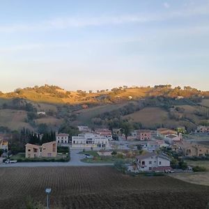 Hotel Tra Cielo E Colline Ripe San Ginesio Exterior photo