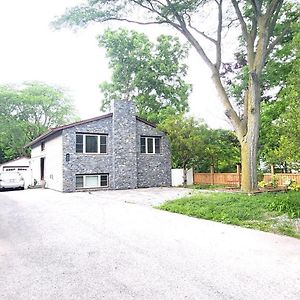 Cozy Home In Niagara-On-The-Lake Exterior photo